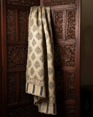 Fine Pashmina Weaved Shawl