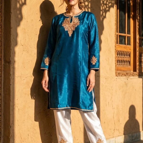 Finely Weaved Shawl – T000803KH