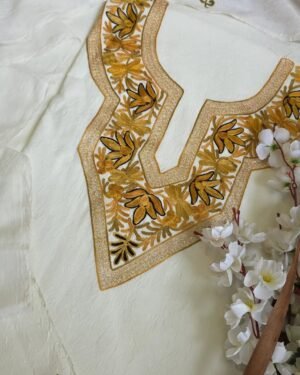Hand Assisted Aari Three-piece Set