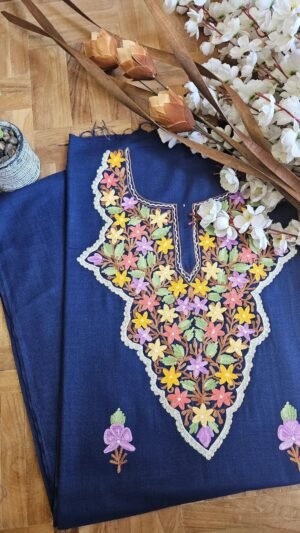 Hand Assisted Aari Two-piece
