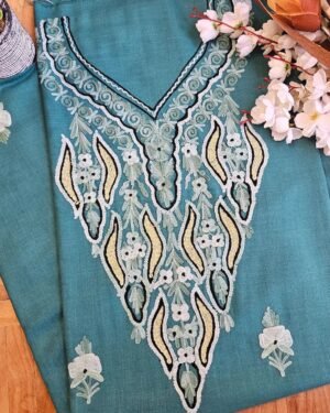 Hand Assisted Aari Two-piece