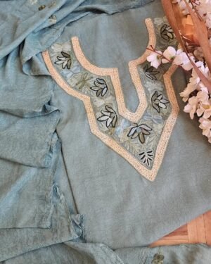 Hand Assisted Aari Three-piece Set