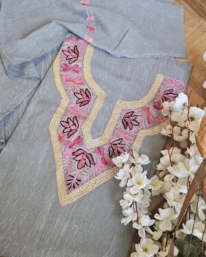 Hand Assisted Aari Three-piece Set