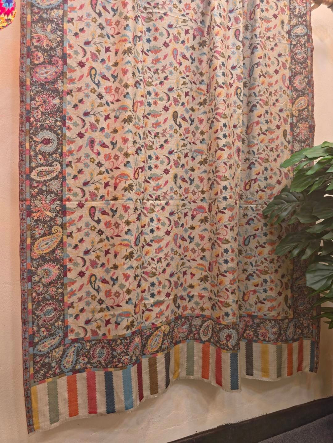 Men’s Premium Kani Shawl – T003125KH