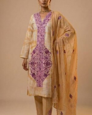 Hand Assisted Aari Three-piece
