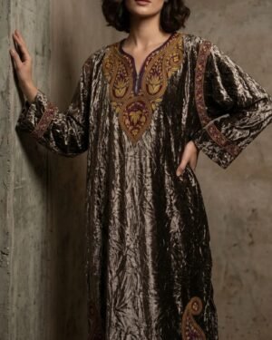Kashmiri Bota Tilla Crushed Velvet Pheran