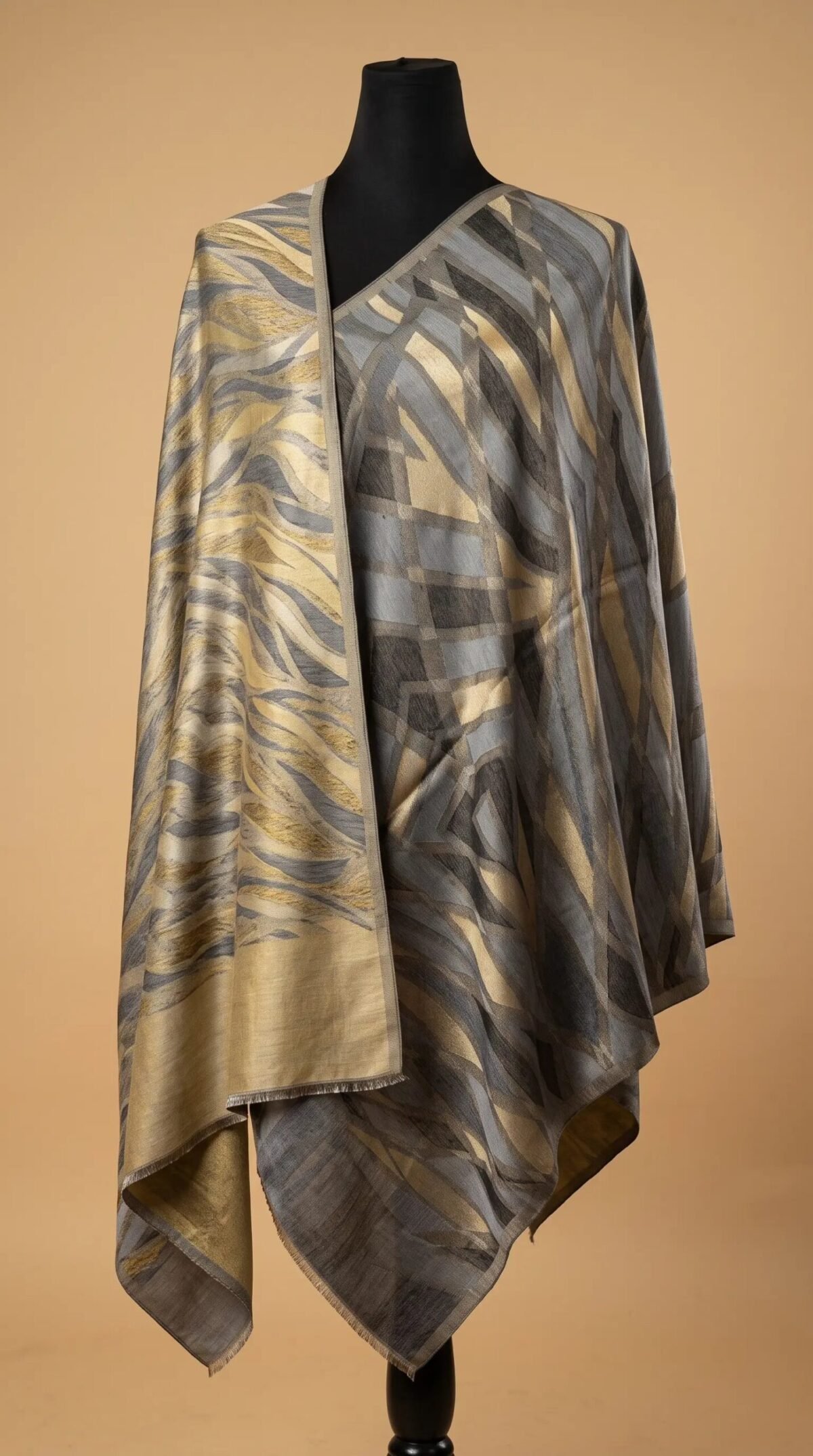 Ikkat Men’s Shawl