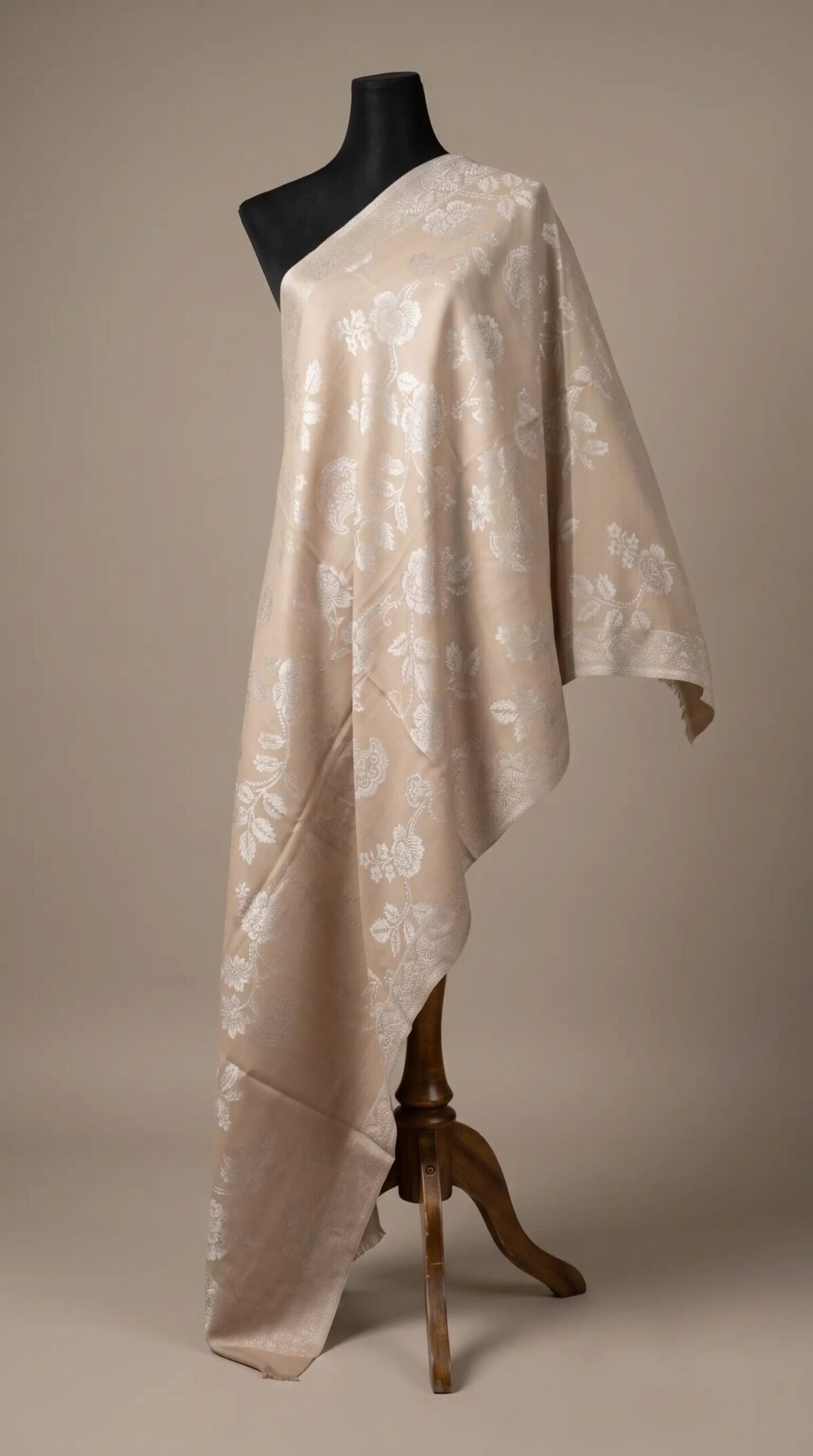 Ikkat Men’s Shawl