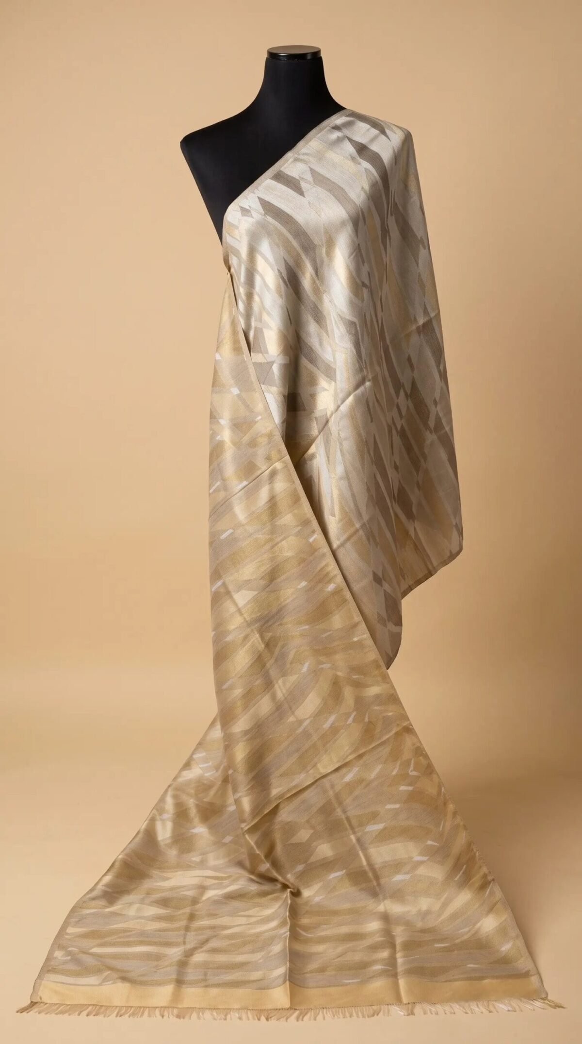 Ikkat Men’s Shawl