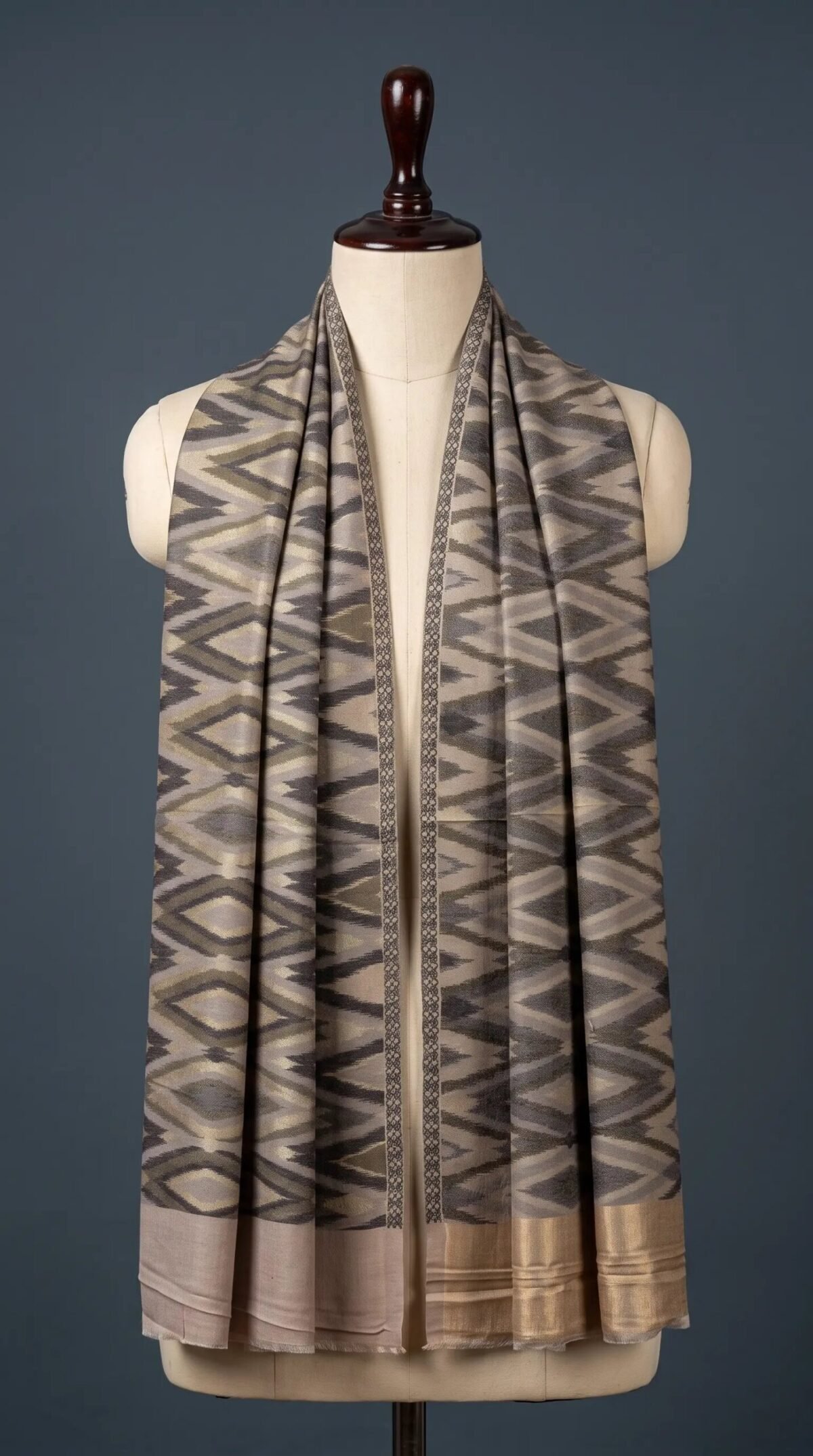 Border Papier Mache Shawl