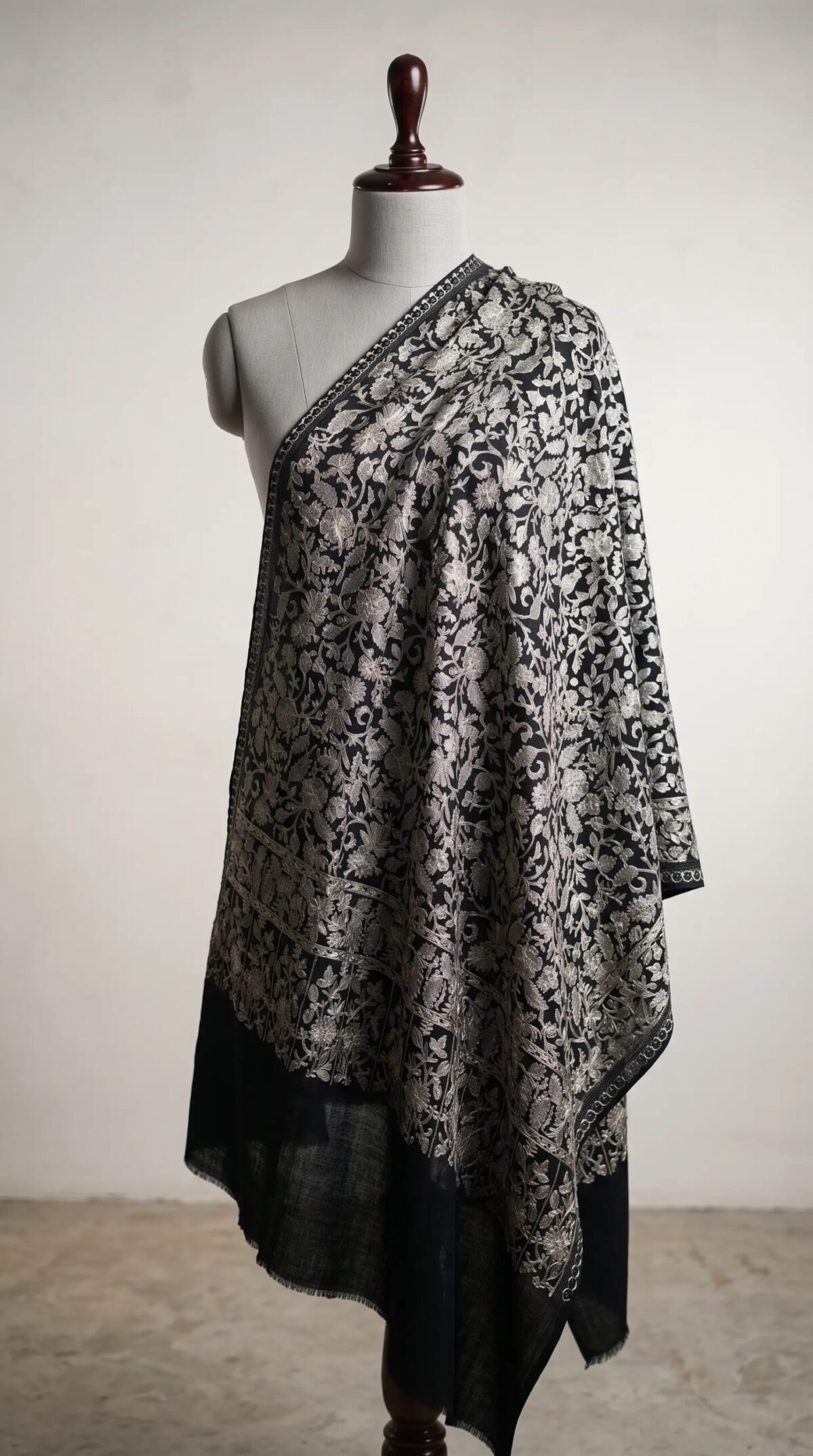 Border Papier Mache Shawl