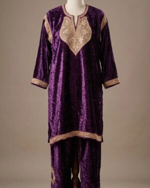 Kashmiri Bota Tilla Crushed Velvet Pheran Coordset – Purple