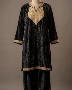 Kashmiri Bota Tilla Crushed Velvet Pheran Coordset – Black